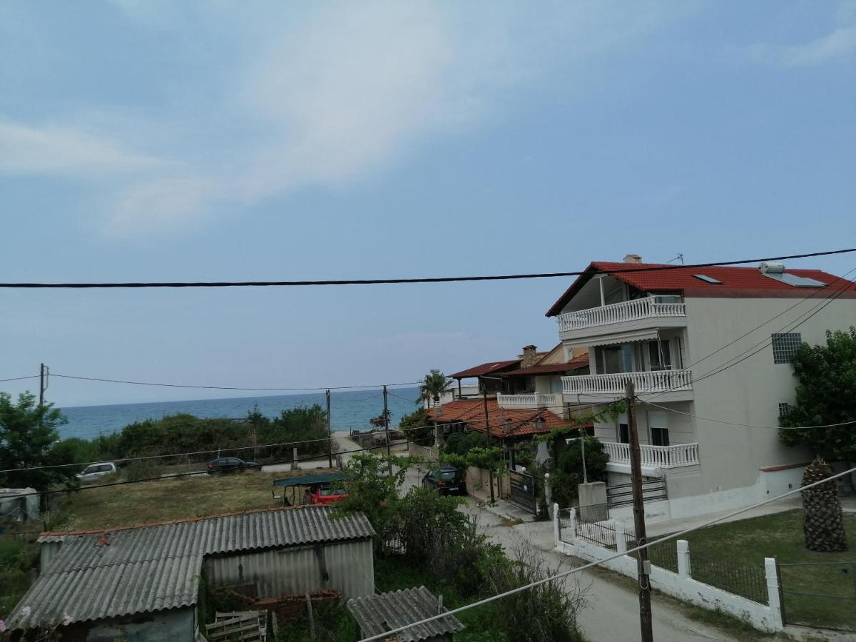 Ο Ακλόνητος Aparthotel Nea Mesagkala Luaran gambar