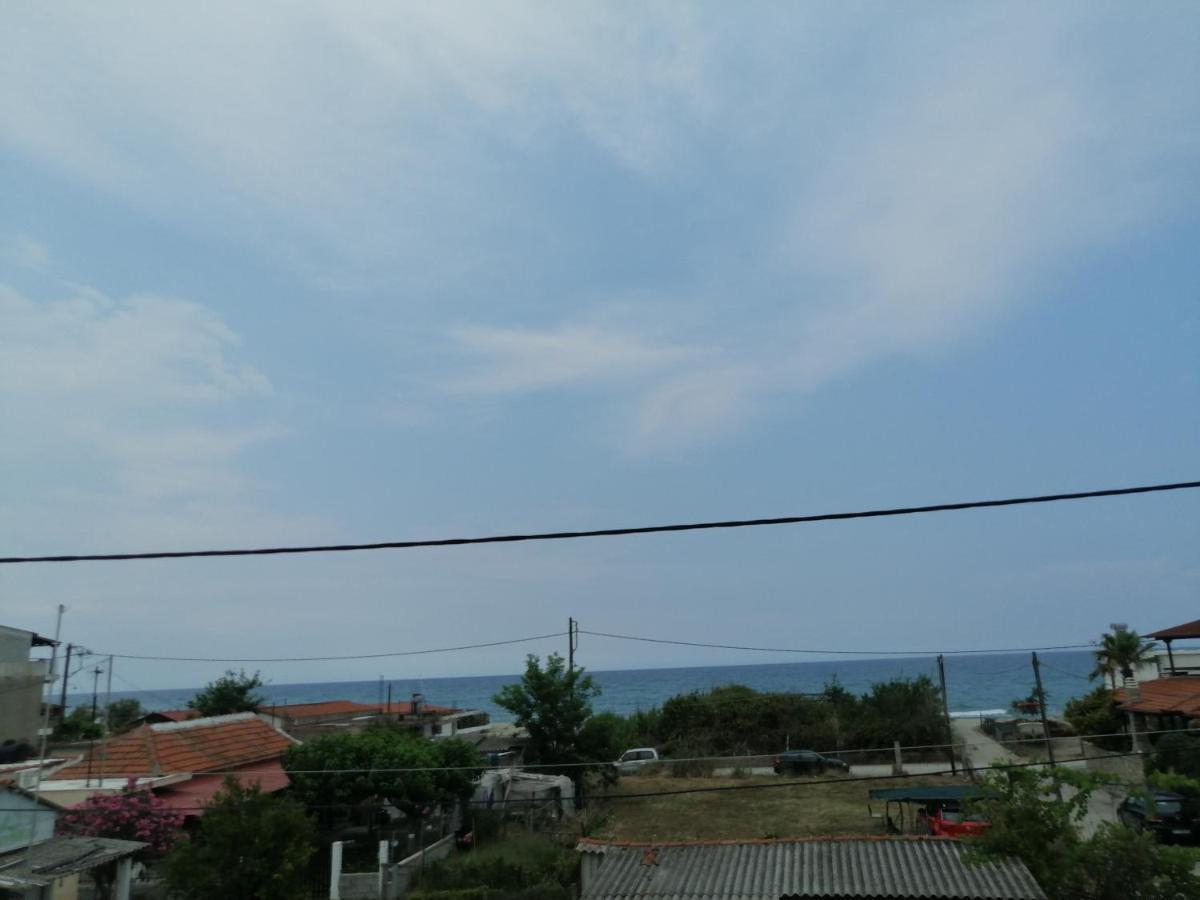 Ο Ακλόνητος Aparthotel Nea Mesagkala Luaran gambar