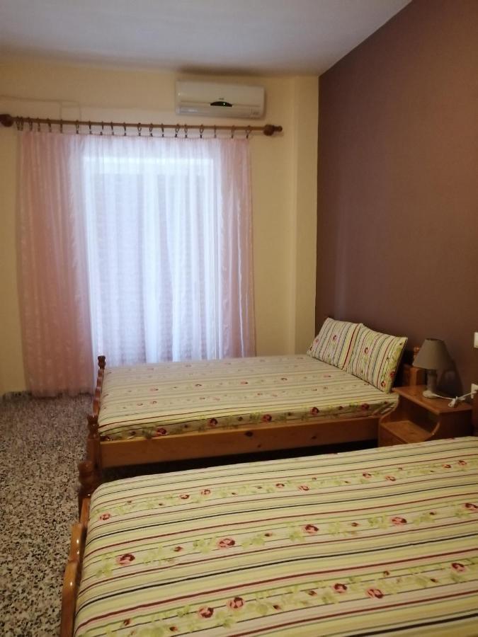 Ο Ακλόνητος Aparthotel Nea Mesagkala Luaran gambar